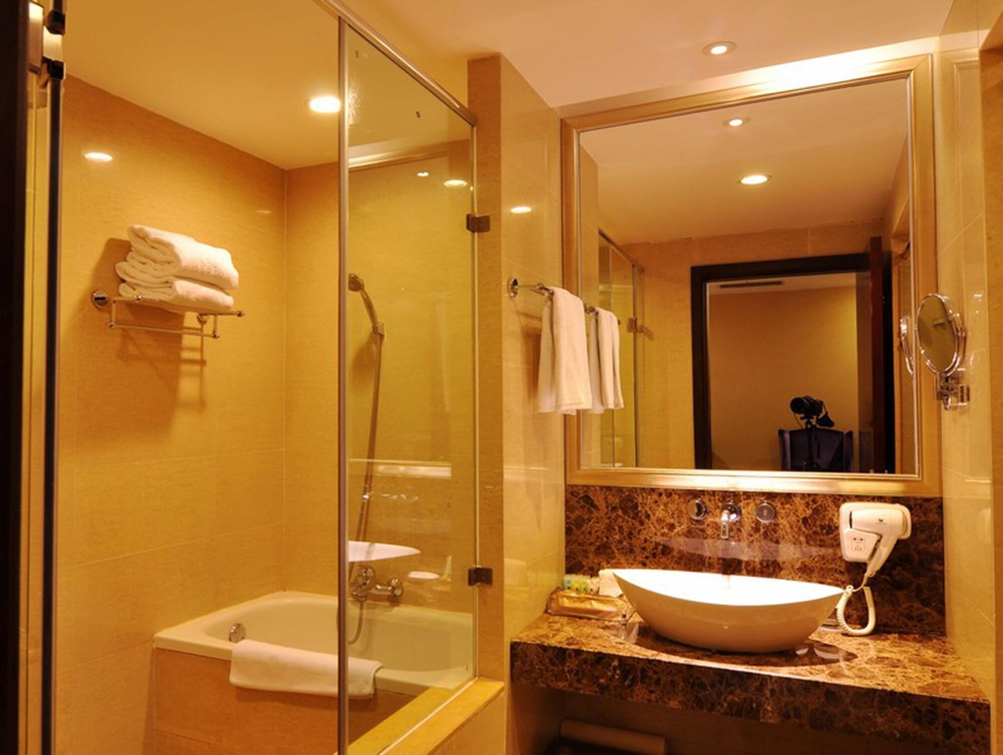 Yue Xiu Hotel Kanton Exterior foto